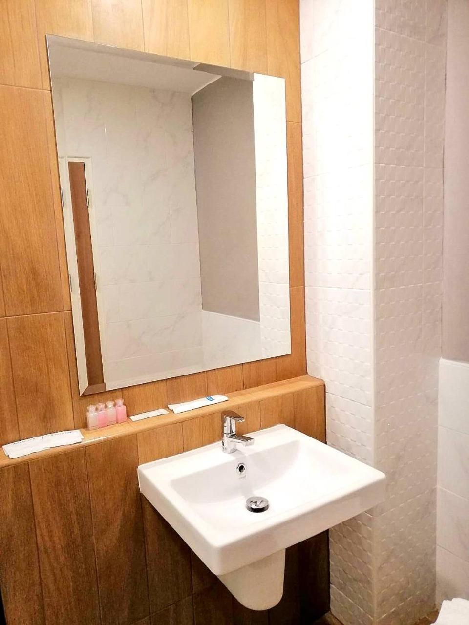 Siri Hotel Chiang Mai Eksteriør bilde