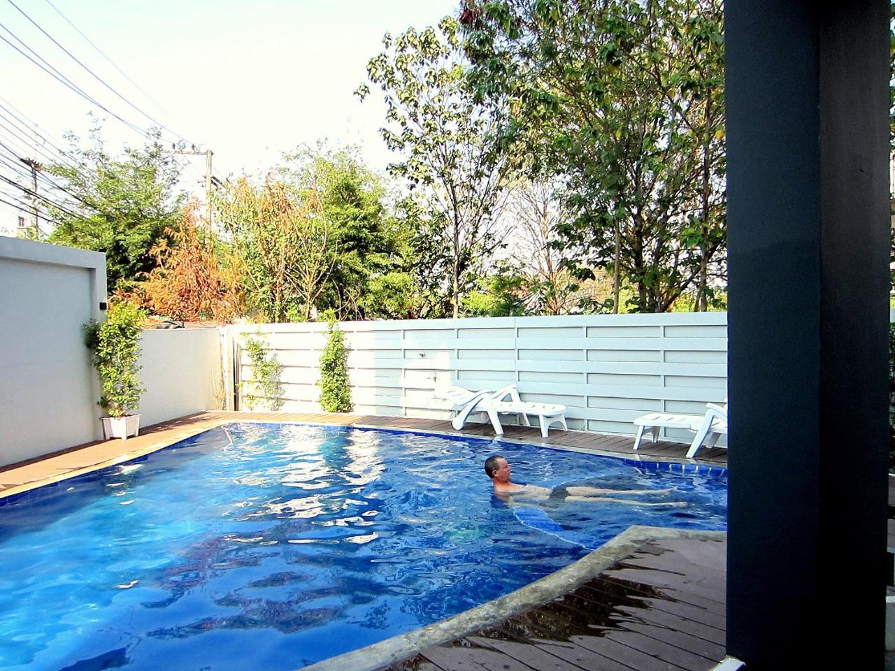 Siri Hotel Chiang Mai Eksteriør bilde